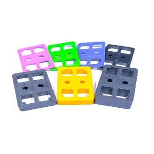 Unterlegplatte Gitter mit Schraubloch Mix 80x50mm Inhalt 35x2mm, 35x3mm, 35x5mm, 25x7mm, 25x10mm, 25x15mm, 10x20mm Stärke 190 Stück im Karton